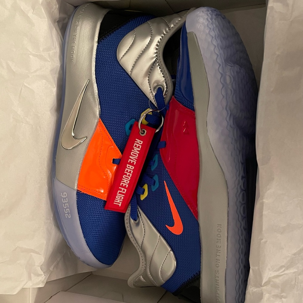 Nike PG 3 NASA Sz. 11